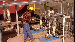 Spill Prevention, Control, and Countermeasure (SPCC) course thumbnail