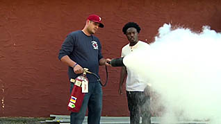 Using Fire Extinguishers course thumbnail