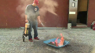 Using Fire Extinguishers In Construction Environments thumbnails on a slider