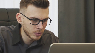 AI For Accountants thumbnails on a slider